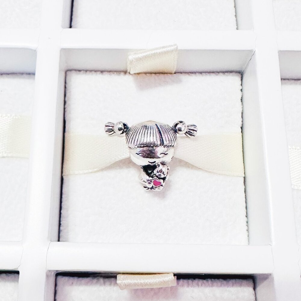 925 Sterling Silver Little Girl With Teddy Bead Charm Bead Fits Pandora Bracelet - Picture 8 of 8